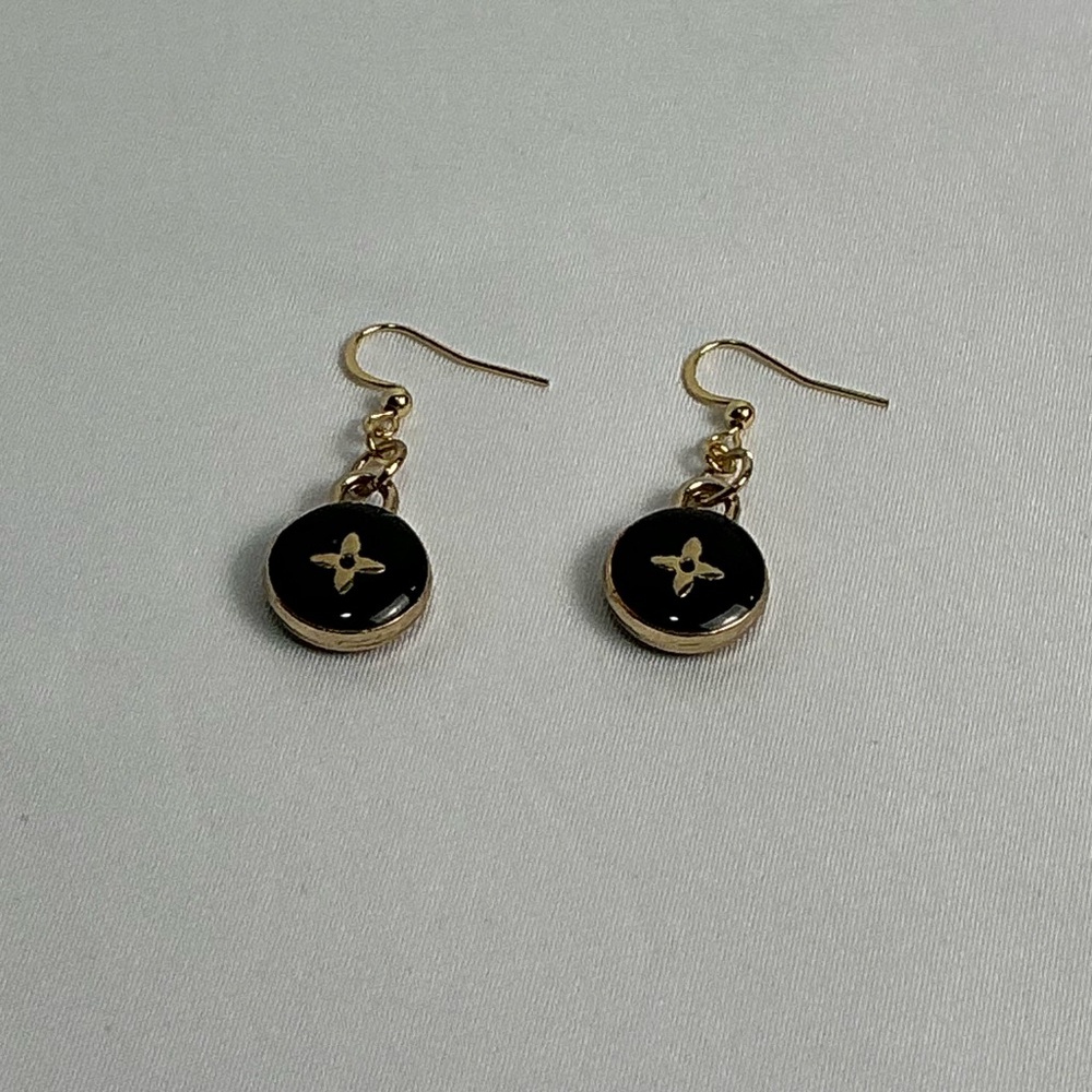 Louis Vuitton black gold flower fleur clover charm earrings